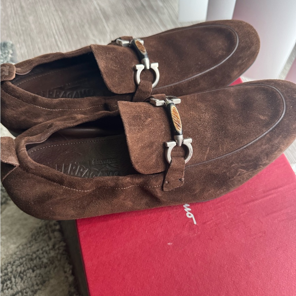 Salvatore Ferragamo Brown Leather Loafers Sleek Design
